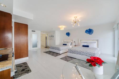 Strand Ocean Drive Suites in Miami Beach, USA