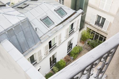 Hôtel Le Marianne Champs Elysées