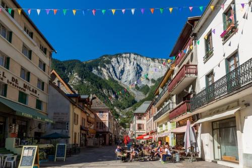Coquet T1 hyper centre, Le Bourg-dʼOisans