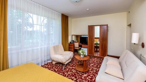 Hotel Violeta - image 4