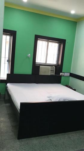 The Avion Guest House photo