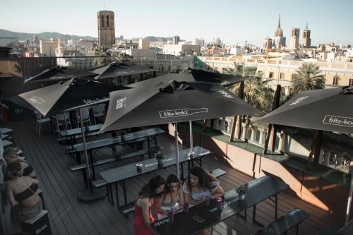 Kabul Party Hostel Barcelona - image 8