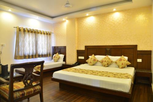 room detail thumbnail 0