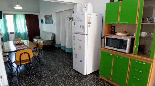 keuken, BELACHA - Casa de Playa in Costa Azul