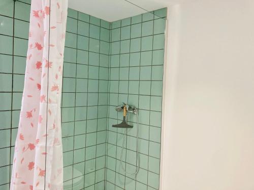 Zuhanyzó, Bel air 2 in Fougeré (Loire mente)