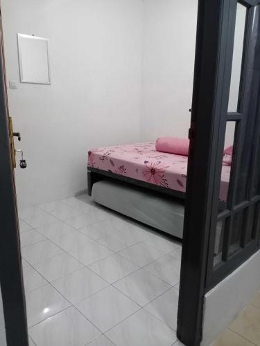 SPOT ON 91597 Sharie Homestay Syariah