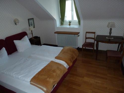Large Double Room