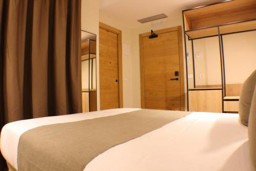 Hotel Marfany - image 14