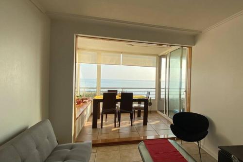 Hermoso departamento con vista al mar y piscina