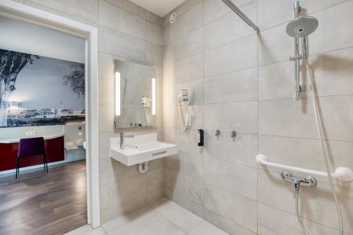 B&B Hotel Antwerpen Zuid - image 7