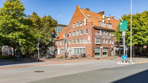 外部景觀, 庫爾福厄斯特斯塔特長酒店 (Stadt-gut-Hotel Großer Kurfurst) in 埃姆登