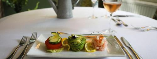 The Roundabout Hotel - image 14