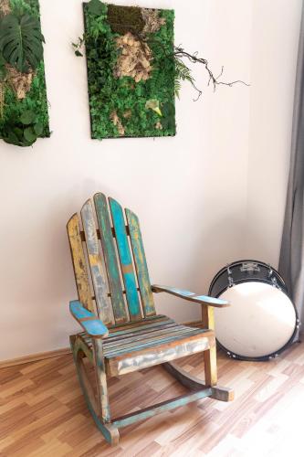 Studio Apartment image 7
