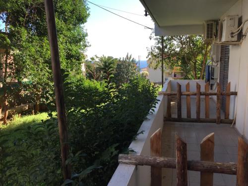 2 bedrooms, 3 beds