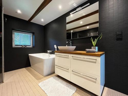 Bathroom, Villa Mannituka kulalistemaja in Upa