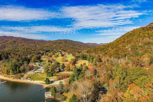 Creekside Cottage