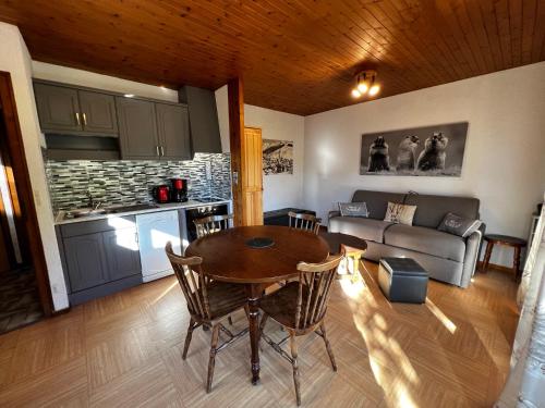 Abricot - Appart dans chalet - main image
