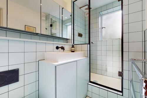 Spacious 1 bedroom apartment in Kennington, Londýn (fotografie 2)