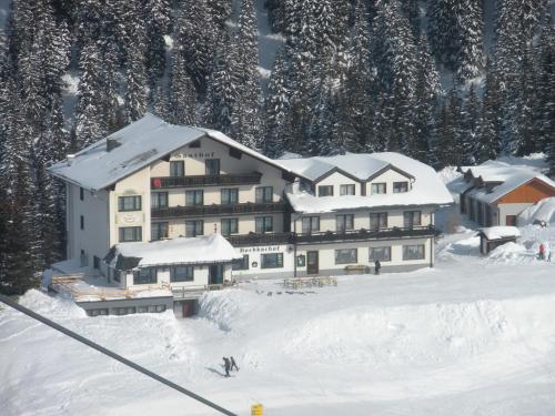 . Hochkarhof