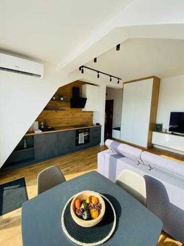 Nowe 3 pokojowe mieszkanie z dużym tarasem - Apartment - Kalisz