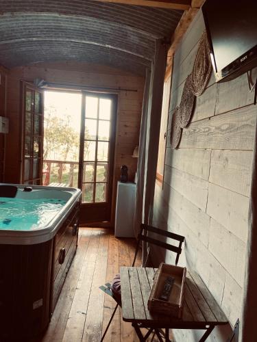 Chambre avec spa privé 5