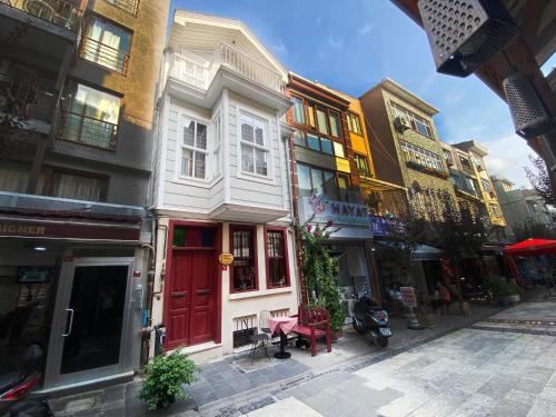 Çırağan's Omnia Hotel, Istanbul