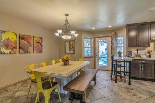 Family Flagstaff Home with Gazebo - Golf Ski Hike! - image 8