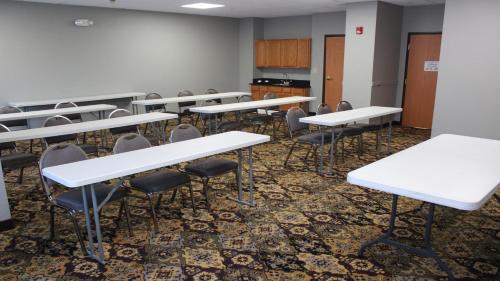Holiday Inn Express & Suites Wilson-Downtown by IHG in Wilson, USA