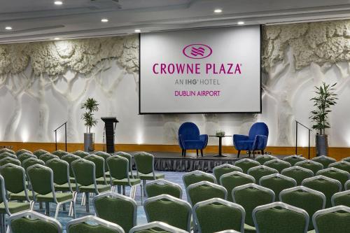 Crowne Plaza Dublin Airport an IHG Hotel - main image