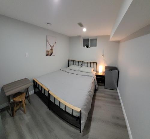 Guest House Basement - Master Bedrooms in Bayview Village