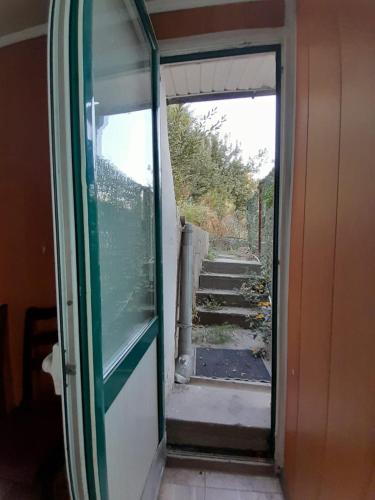 Сдаю коттедж посуточно