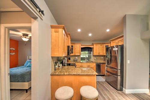 Sun-Soaked Cape Coral Oasis - 7 Mi to Beach! - image 14