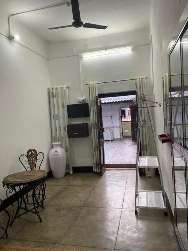 Wanderlust Hostel & Home Stay – Varanasi, VA