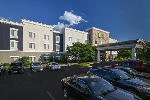 Holiday Inn Express Charlotte Southeast - Matthews, an IHG Hotel