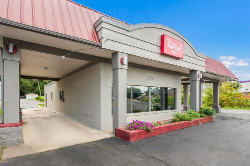 Red Roof Inn Lenoir - Accommodation