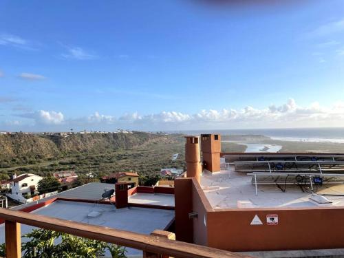 Baja Paradise, La Misión