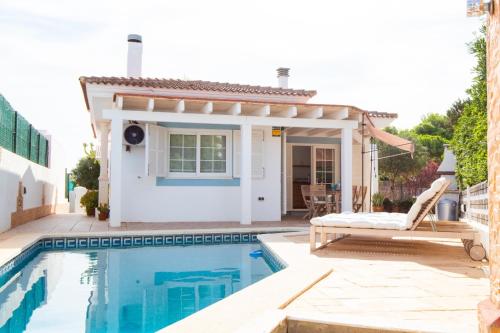  Villa Hanei in Cala en Forcat