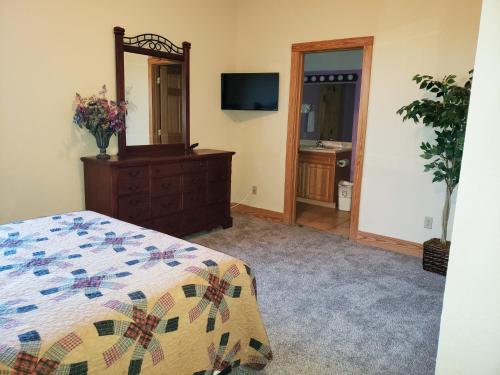 Family Retreat - image 11