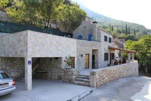 Family friendly house with a swimming pool Mihanici Dubrovnik - 9029 - image 3