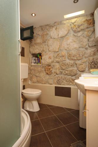 Family friendly house with a swimming pool Mihanici Dubrovnik - 9029 - image 12