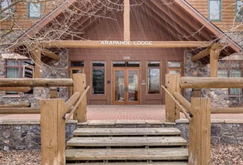 Arapahoe Lodge by Summit County Mountain Retreats