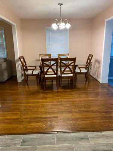 Beautiful Home Near Braves stadium&Atl united Fc in Marietta, USA