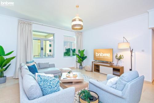 bnbmehomes |2 BR Stunning Lake Views in Greens-205 - image 13