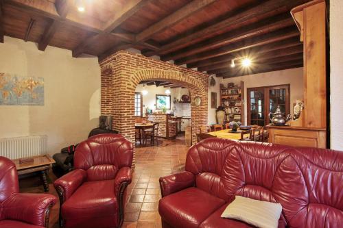 Villa with 4 bedrooms in Sousceyrac En Quercy with private pool enclosed garden and WiFi - image 11