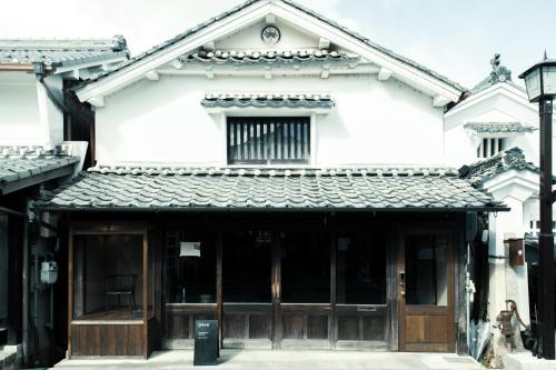 . Oito 美しい街並みに佇む喫茶と宿