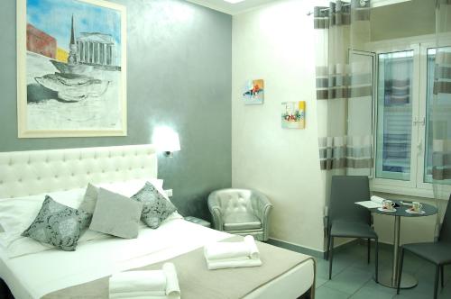 Relais Cavour Inn - image 3
