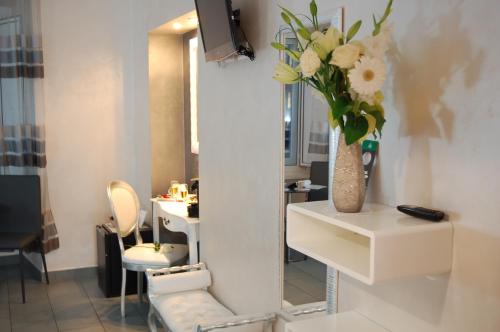 Relais Cavour Inn - image 8