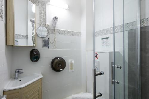 Hotel Astoria - image 10