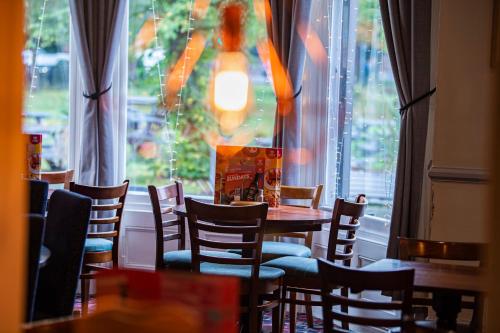 Highfield Hotel - image 4