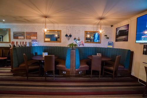 Highfield Hotel - main image